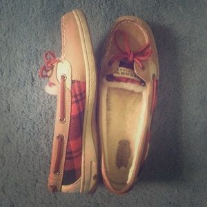 Sperry Buffalo Plaid Slides with slipper material